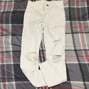 American Eagle Outfitters White Ripped Skinny Jeans